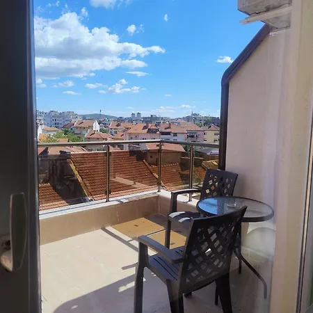 The View - Modern And アパート Vratsa